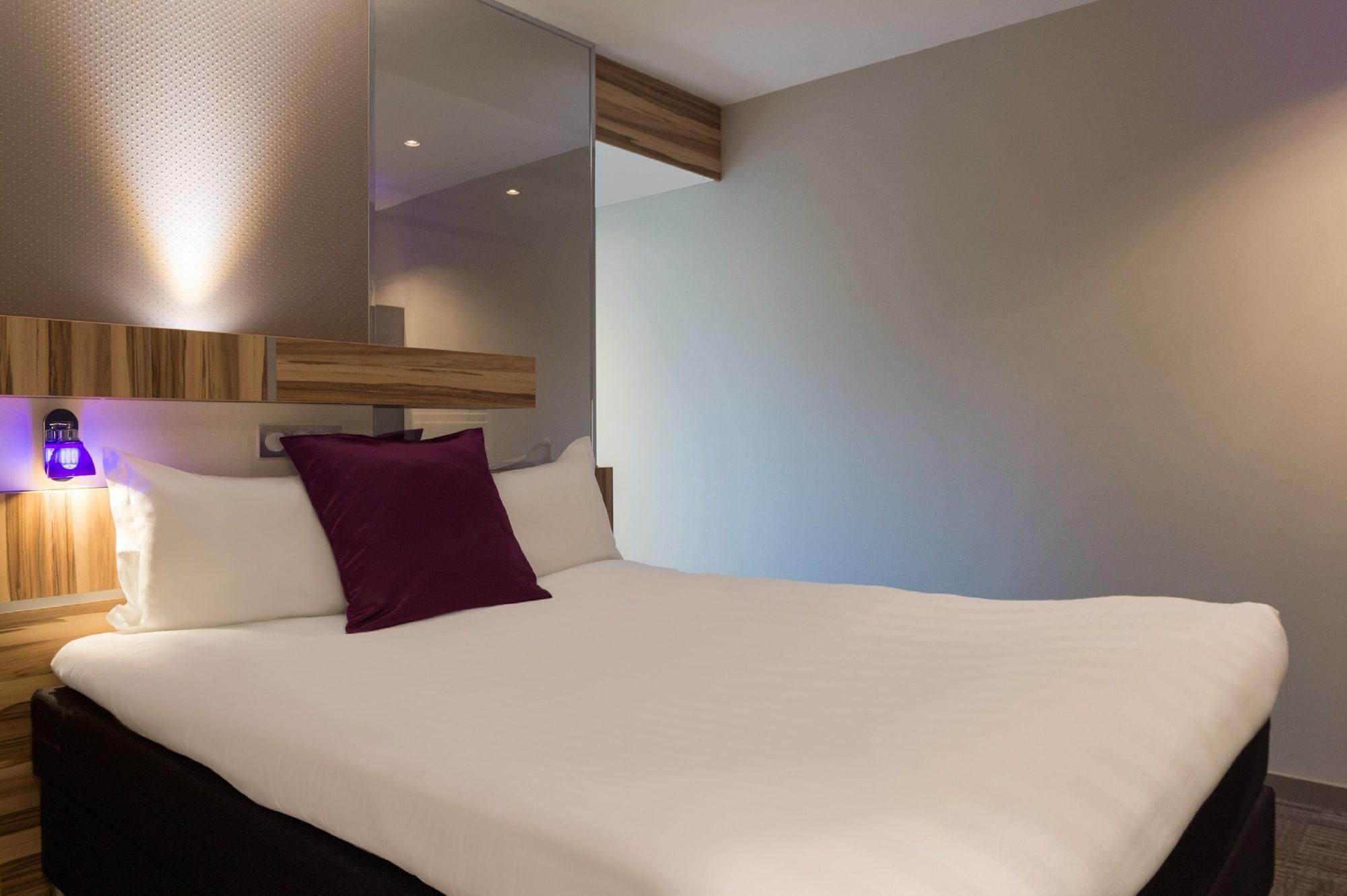The Originals Boutique, Grand Hotel Saint-Pierre, 오리야크 외부 사진