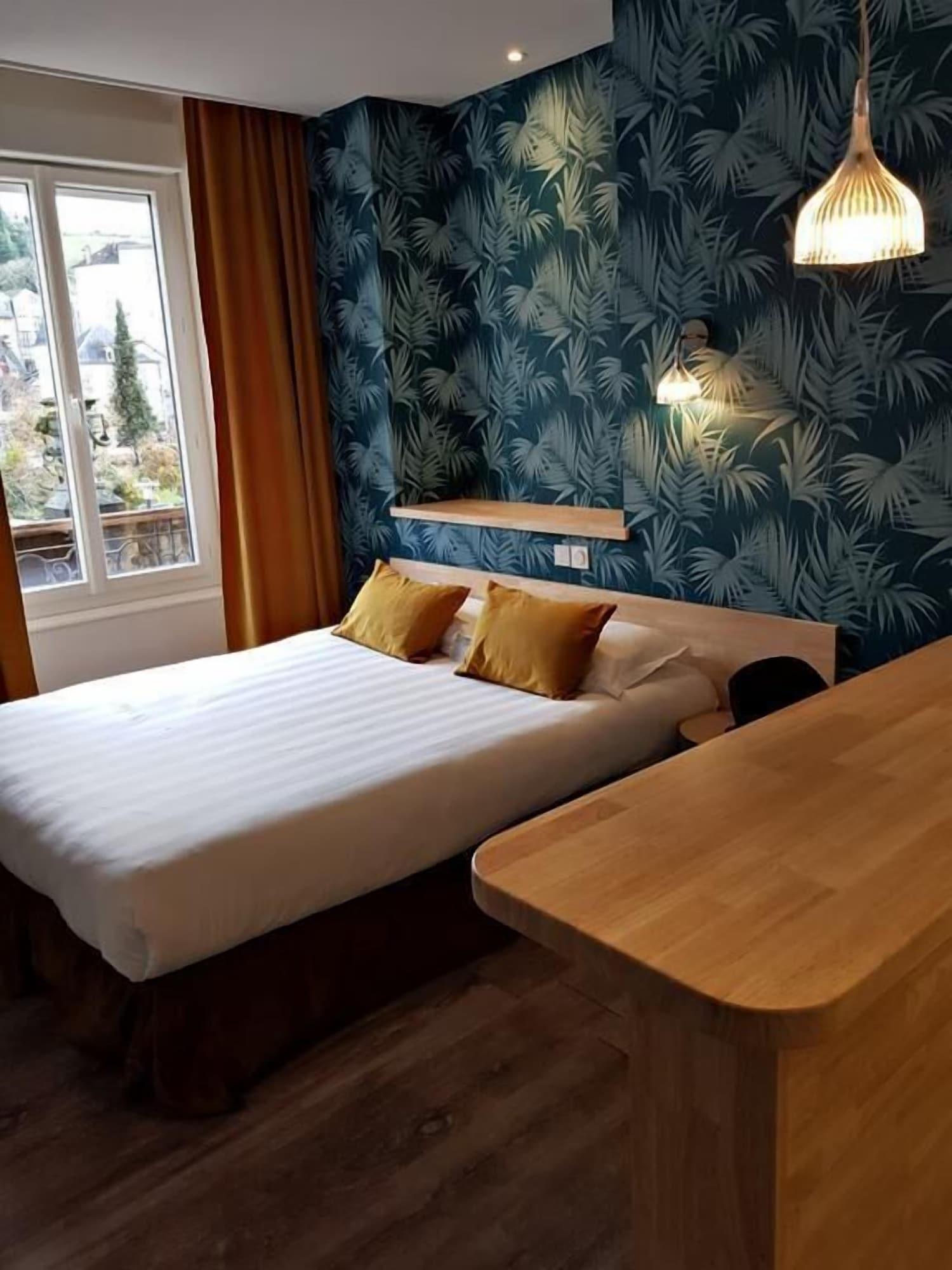 The Originals Boutique, Grand Hotel Saint-Pierre, 오리야크 외부 사진