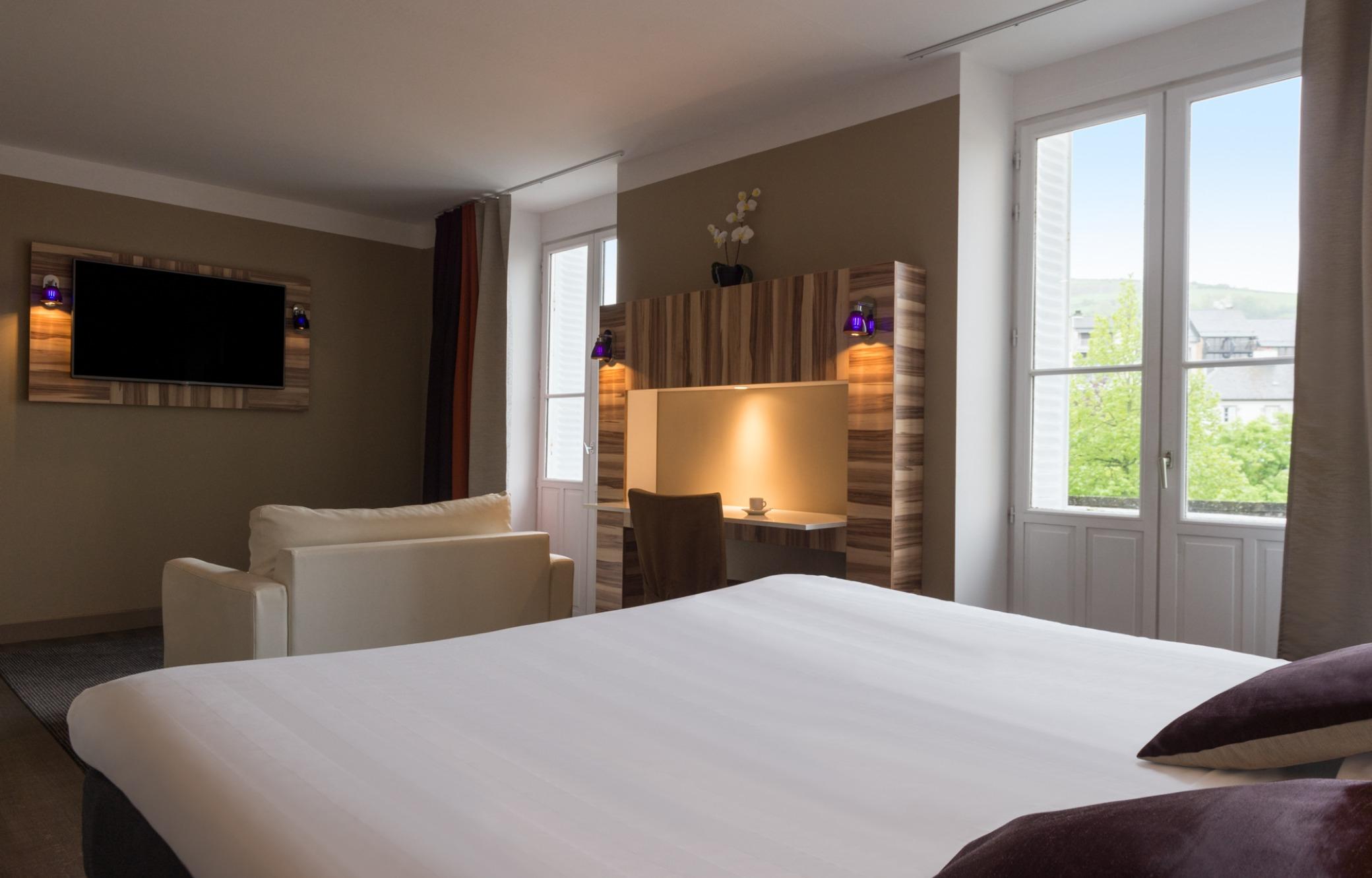 The Originals Boutique, Grand Hotel Saint-Pierre, 오리야크 외부 사진