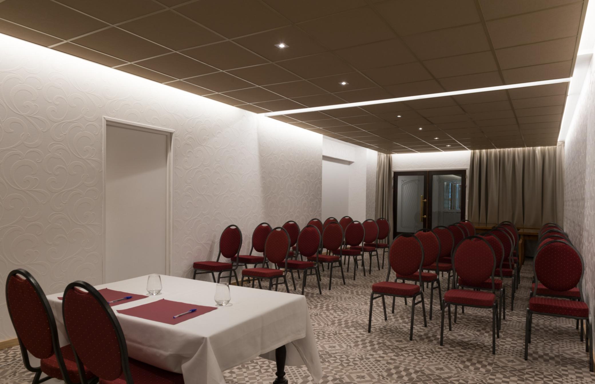 The Originals Boutique, Grand Hotel Saint-Pierre, 오리야크 외부 사진