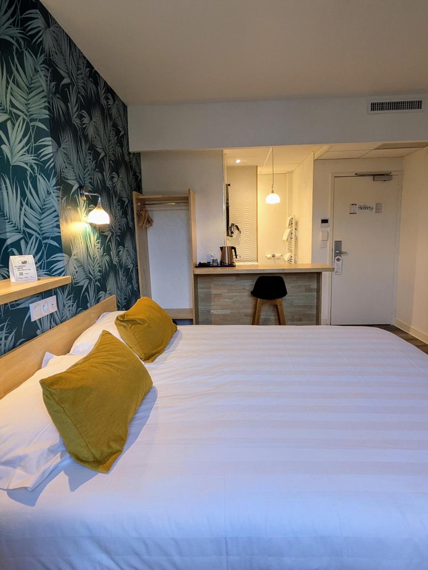 The Originals Boutique, Grand Hotel Saint-Pierre, 오리야크 외부 사진