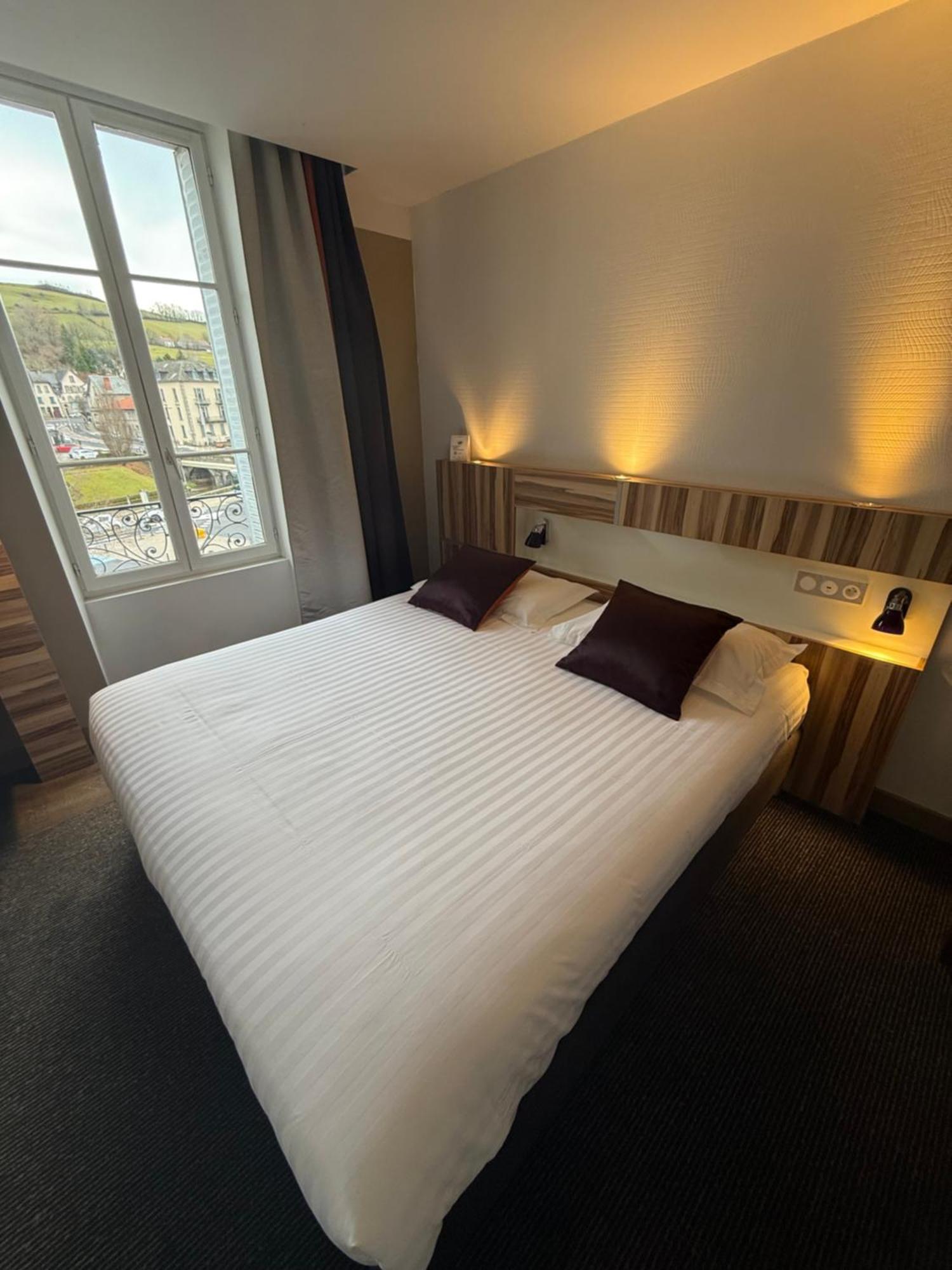 The Originals Boutique, Grand Hotel Saint-Pierre, 오리야크 외부 사진