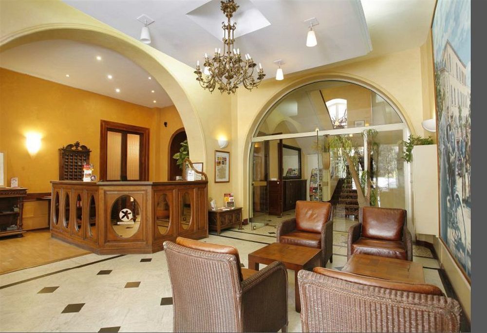 The Originals Boutique, Grand Hotel Saint-Pierre, 오리야크 외부 사진